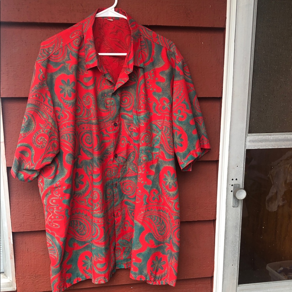 Men's Red Paisley Short-Sleeve Button-Up Hawaii Shirt Size XL